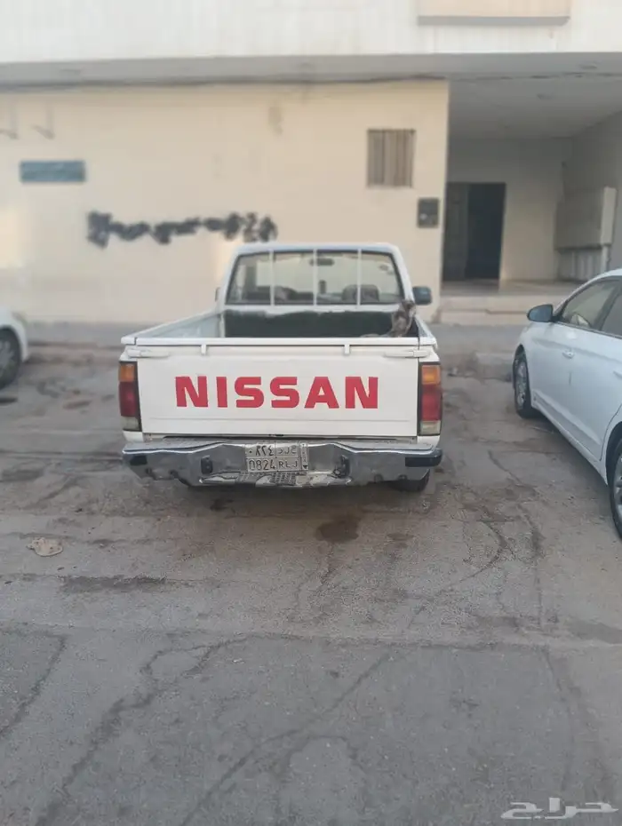 نيسان ديتسون موديل 93 8