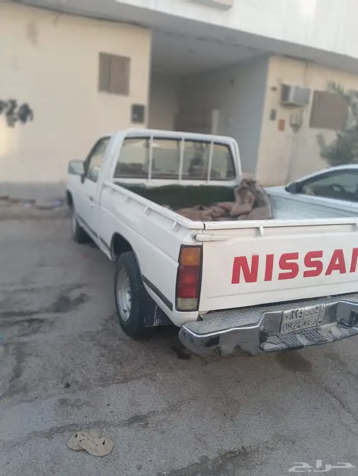 نيسان ديتسون موديل 93 6