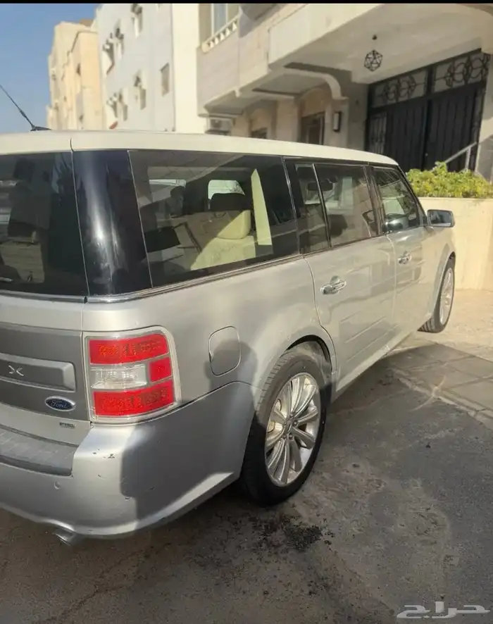 فورد فلكس 2013 فل كامل نضيف 26