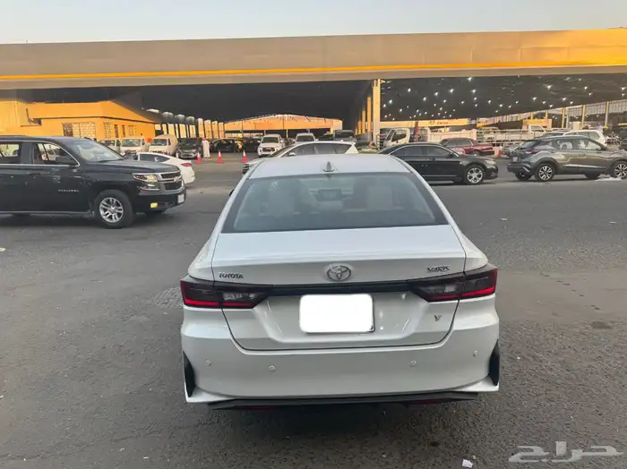 تويوتا يارس 2023 2