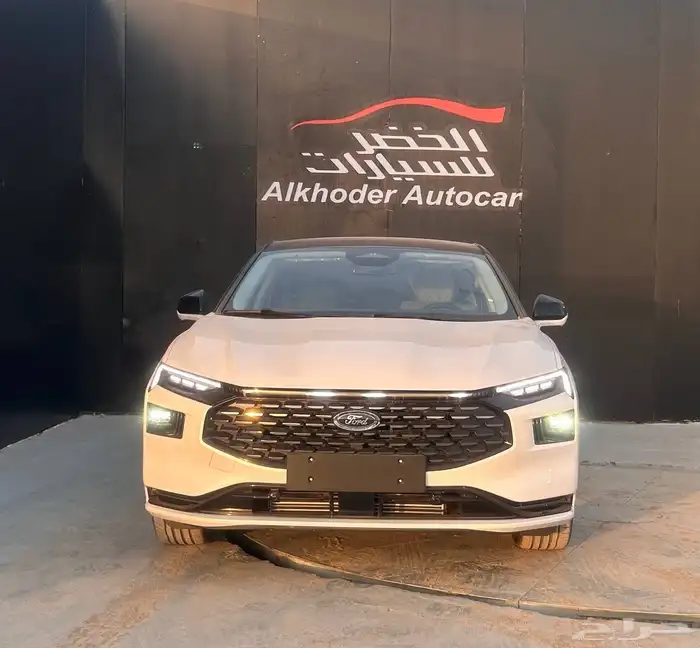 فورد تورس 2026 تيتانيوم لدى شركة عبدالمجيد الخضر 1