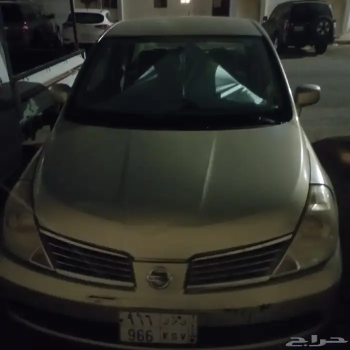 Nissan TIIDA 2