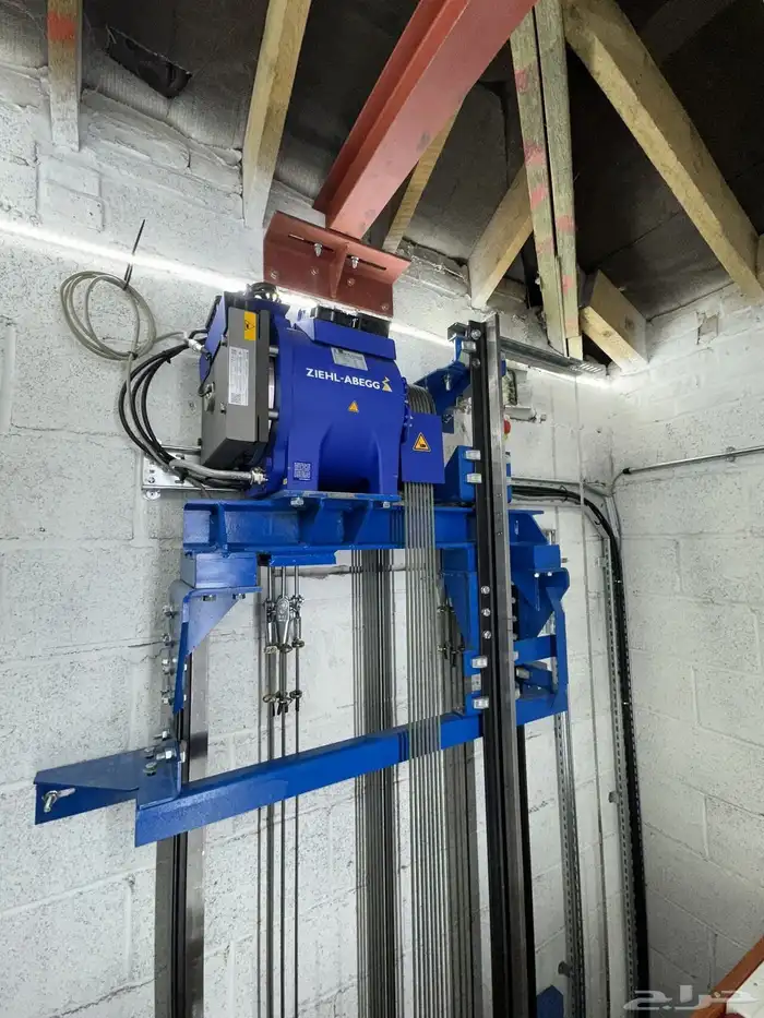 صيانه اعطال برمجه المصاعد والسلالم الكهربائية 19