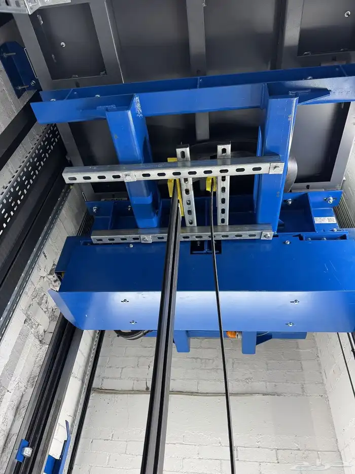 صيانه اعطال برمجه المصاعد والسلالم الكهربائية 16