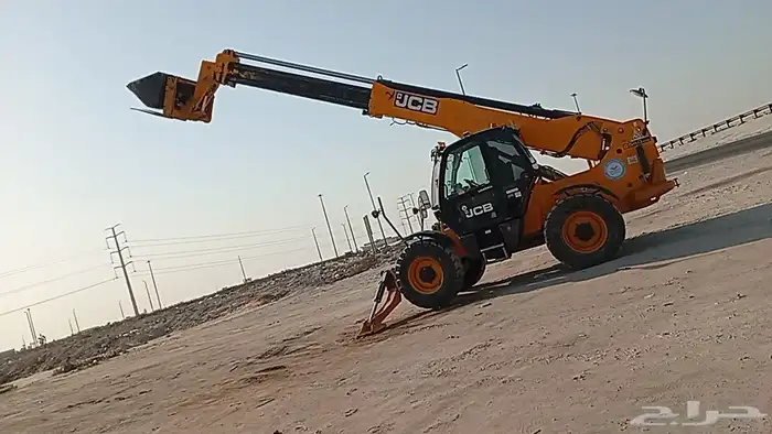 رافعه تلسكوبية JCB موديل 2015 نظيفه جدا 6