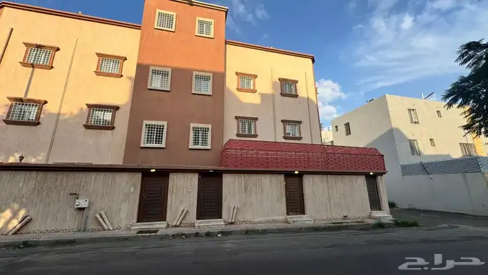 يتوفر لدينا ثلاث شقق مفروشة حي البديع ابها اجار سنوي 4