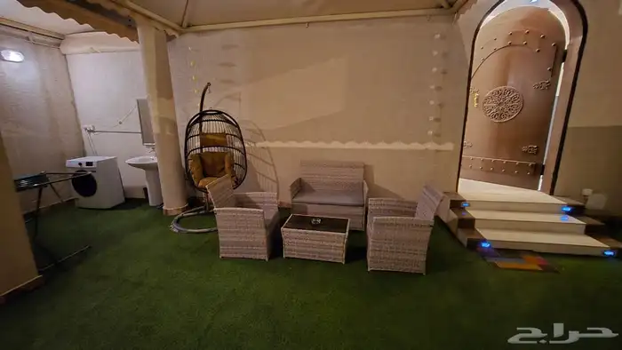 شقه مفروشه غرفه وصاله مع حديقه دور ارضي بحي النرجس 7