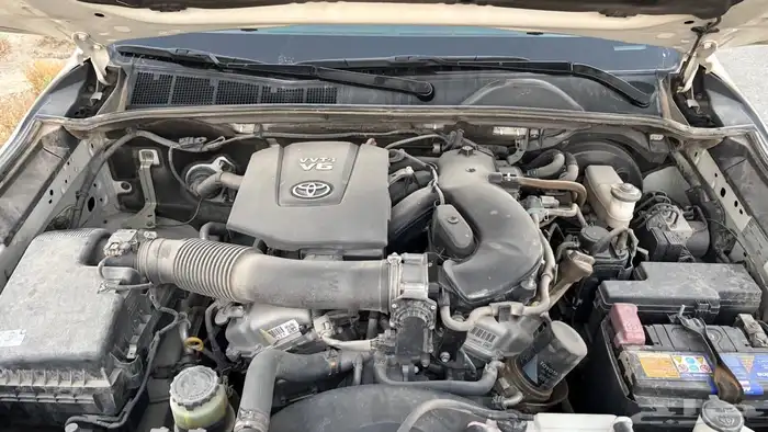 للبيع جيب تويوتا فورشنر VX1 6