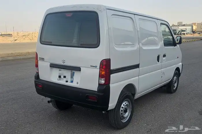 سوزوكي ايكو باص 2024 عداد قليل 3