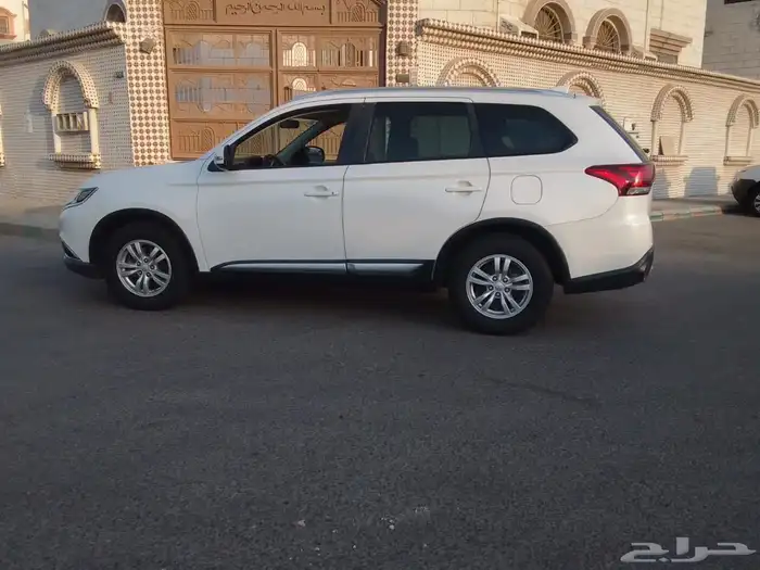 ميتسوبيشي واجن دبل 2017 3