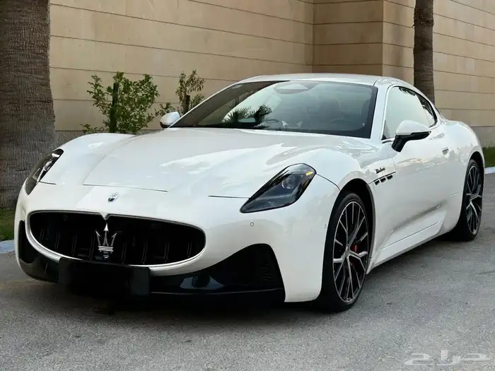 مازيراتي GranTurismo 2024 على الضمان 1