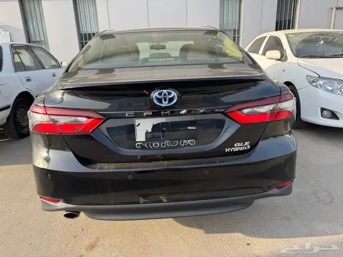 كامري جي ال اي هايبرد 2023 5