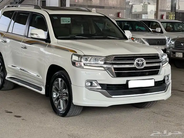 لاندكروزر نصيف سعودي 2016 VX.R 2