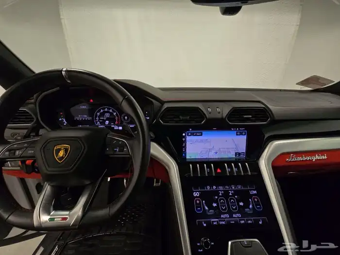 Lamborghini Urus 2022 6