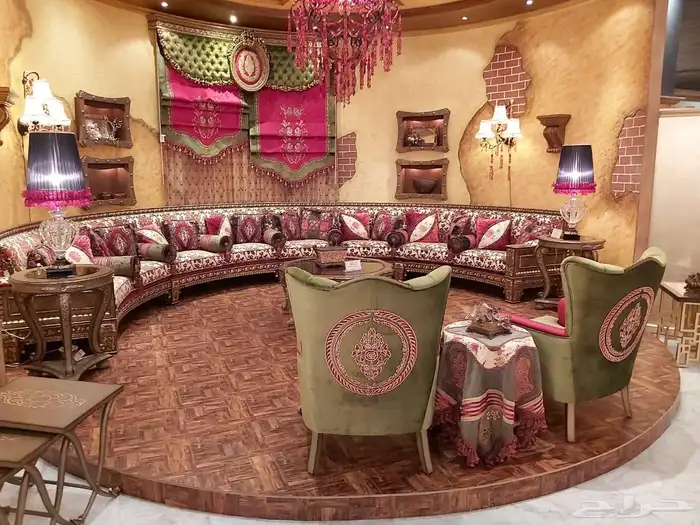 اطقم كنب بحالة جديدة 3