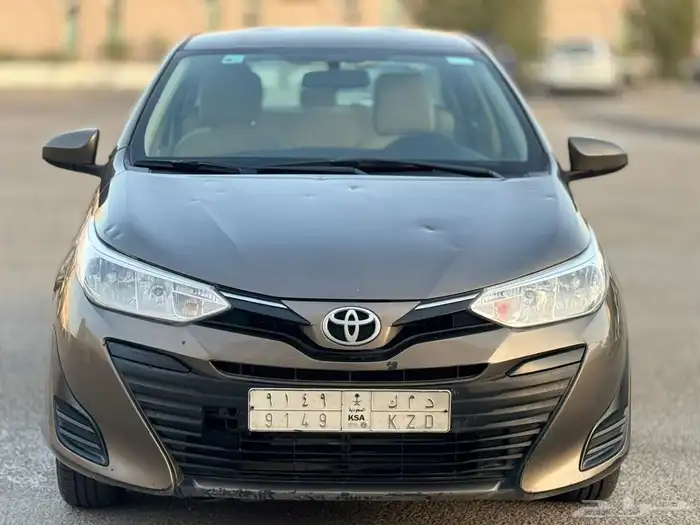 تويوتا يارس 2019 نضيف 5