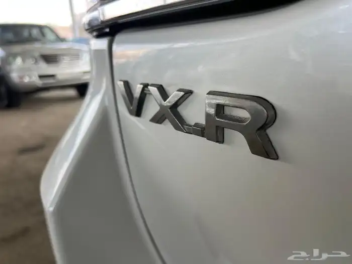 لاندكروزر نصيف سعودي 2016 VX.R 10