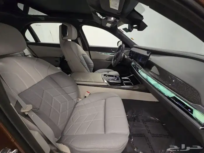 Bmw 760i 2024 ( تم البيع ) 7