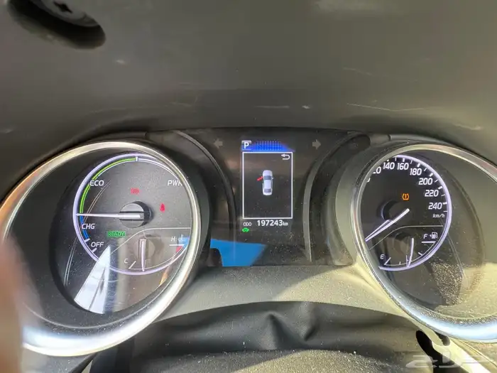 كامري جي ال اي هايبرد 2023 6