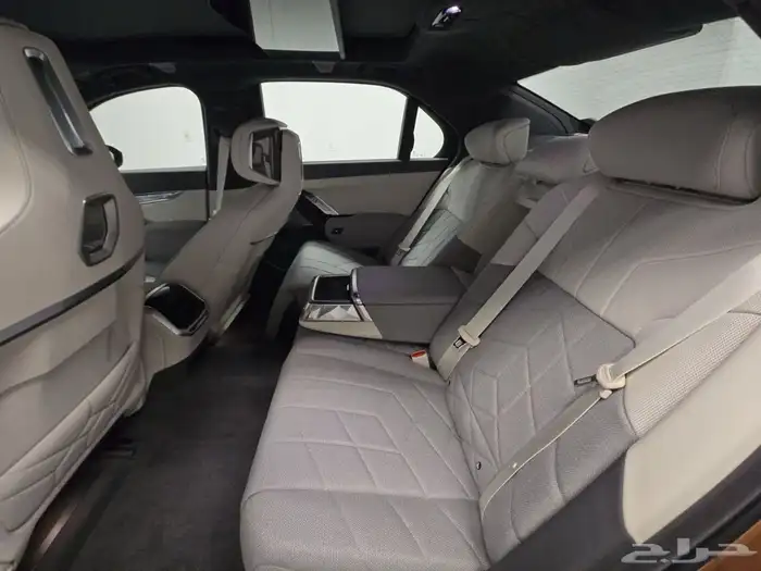Bmw 760i 2024 ( تم البيع ) 6