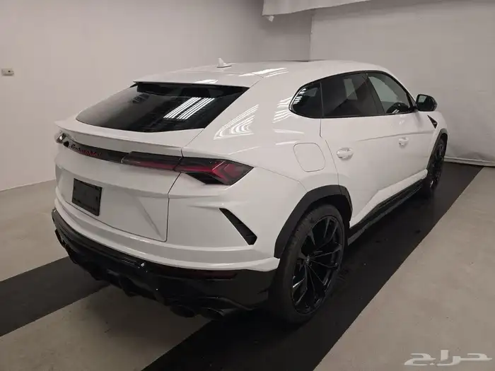 Lamborghini Urus 2022 1