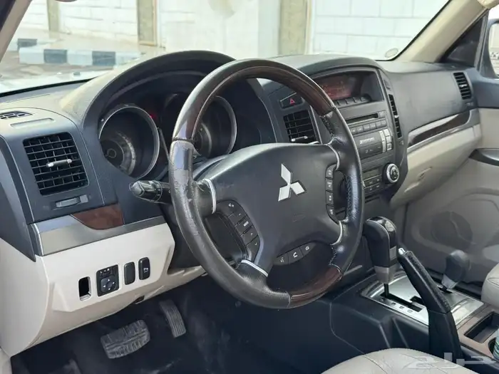 ميتسوبيشي باجيرو 2014 فل كامل 8