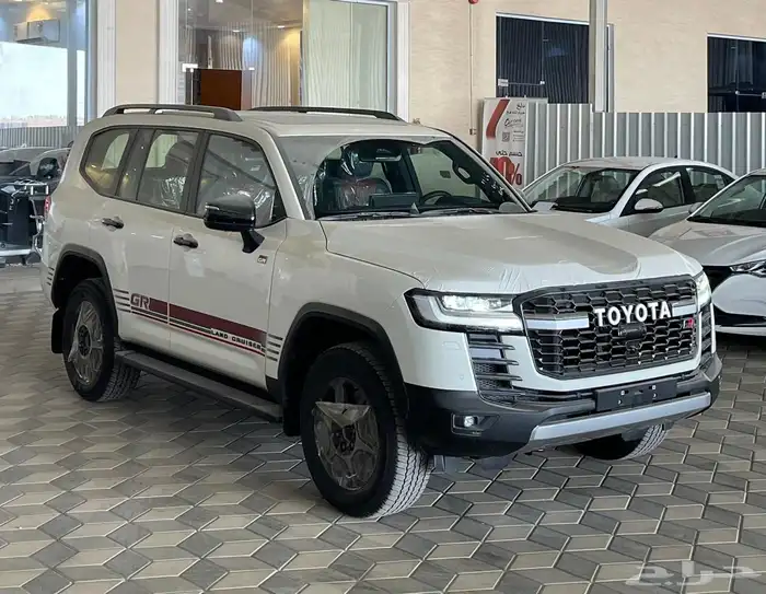 تويوتا لاند كروزر GR 2025 2