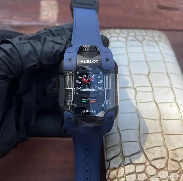 ساعة هوبلت الاصدار الجديد 10