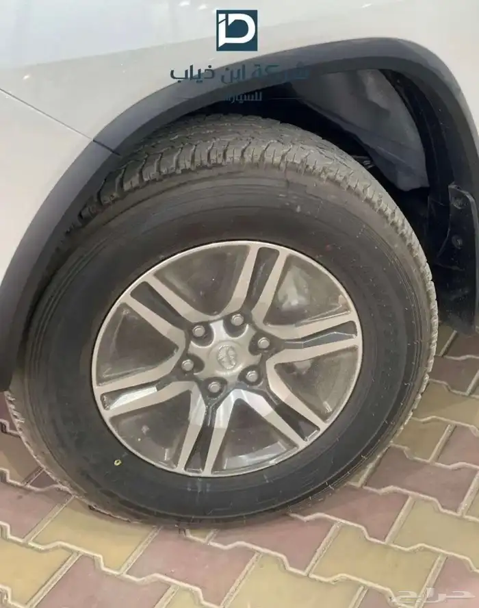 تويوتا فورتشينر بنزين دبل GX2 موديل 2025 4