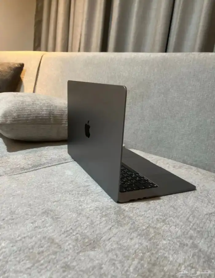 ماك بوك اير 2