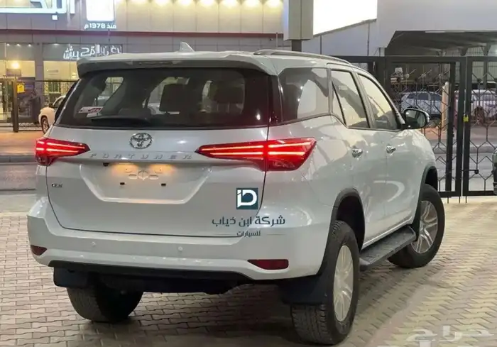 تويوتا فورتشينر بنزين دبل GX2 موديل 2025 6