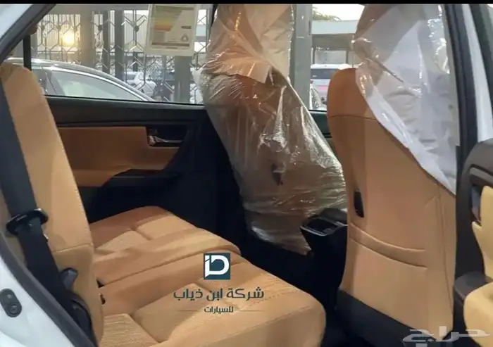 تويوتا فورتشينر بنزين دبل GX2 موديل 2025 5