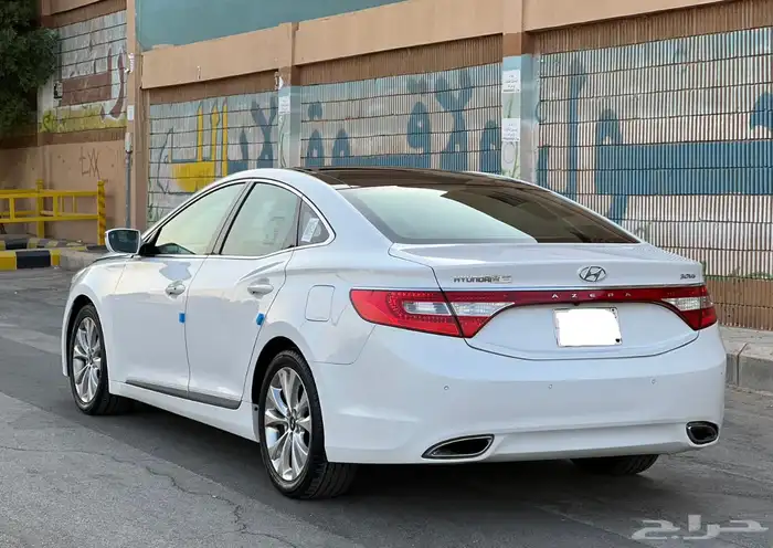 هيونداي ازيرا 2012 4