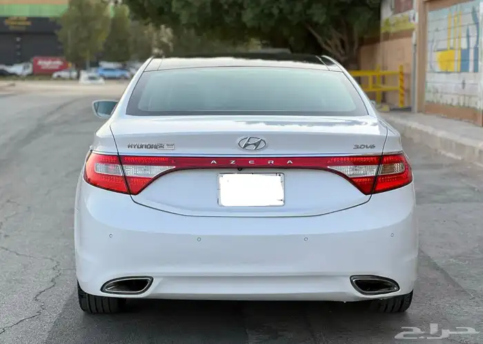 هيونداي ازيرا 2012 5