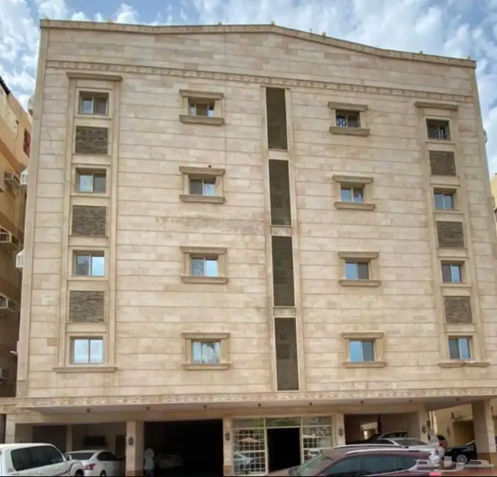 شقة لإيجار ملحق أربع وصالة حي المنار 0