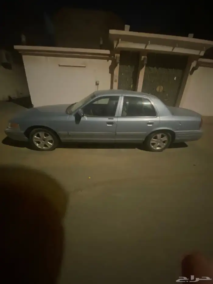 فورد كراون فيكتوريا 0