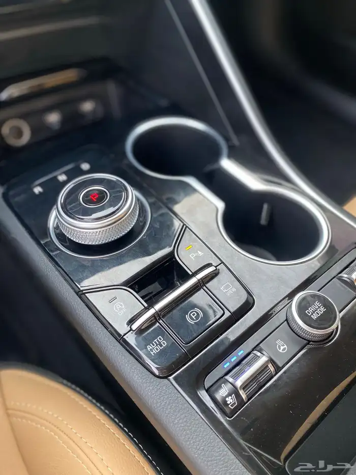 كيا فايف k5 2022 (بنزين) شبه اصفار بحالة الوكاله تماما 9