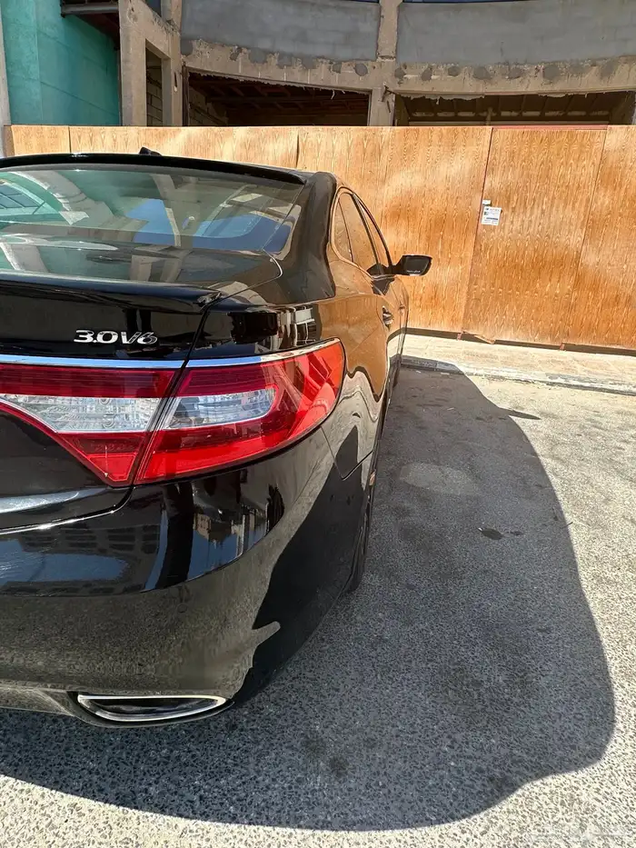 ازيرا فل كامل 2015 للبيع او البدل لون اسود 6