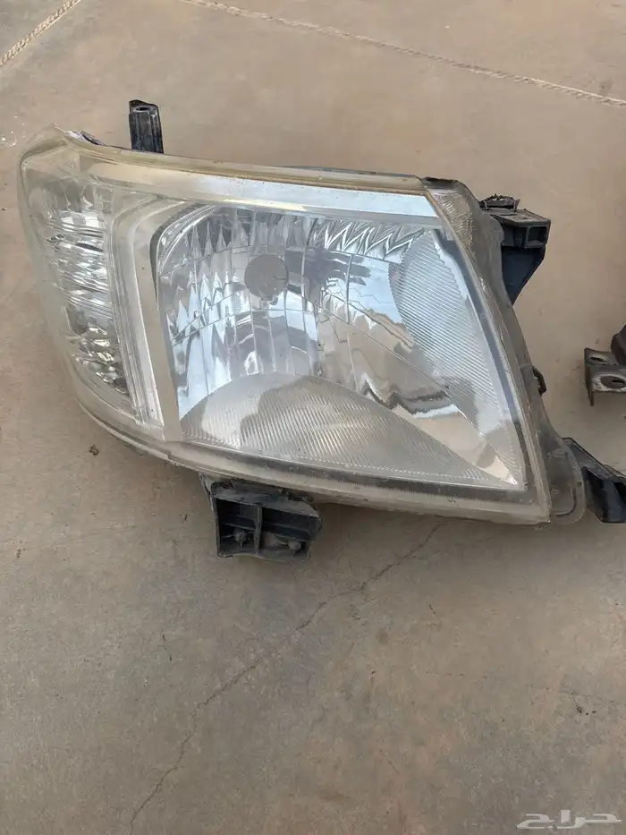 شمعات هايلوكس كامري 1