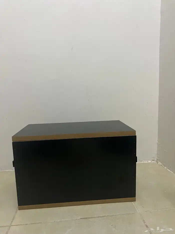 للبيع صندوق جديد 1