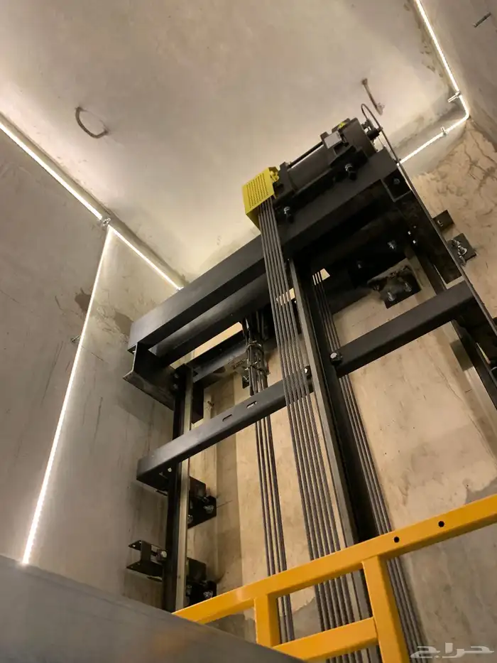 صيانه اعطال برمجه المصاعد والسلالم الكهربائية 0