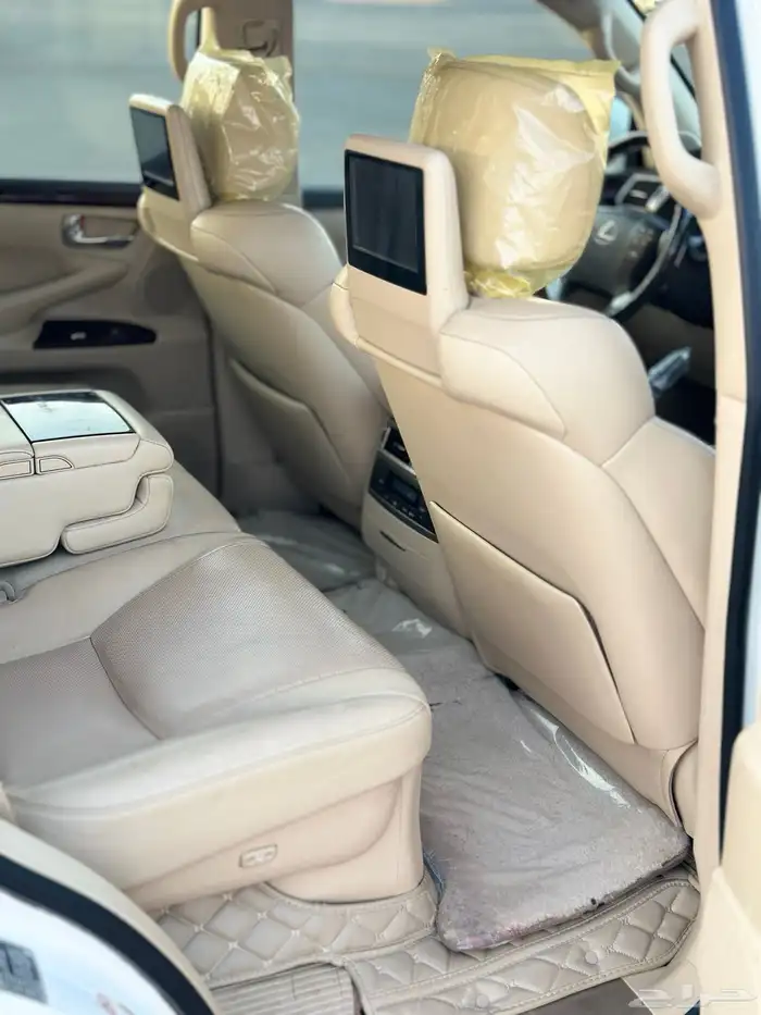 للبيع جيب لكزس LX570 DD موديل 2015 28