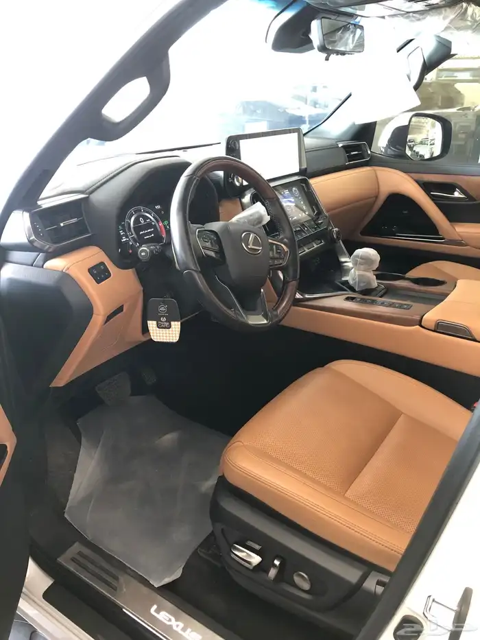 لكزس 2024 فل كامل LX600 شرط الفحص 6