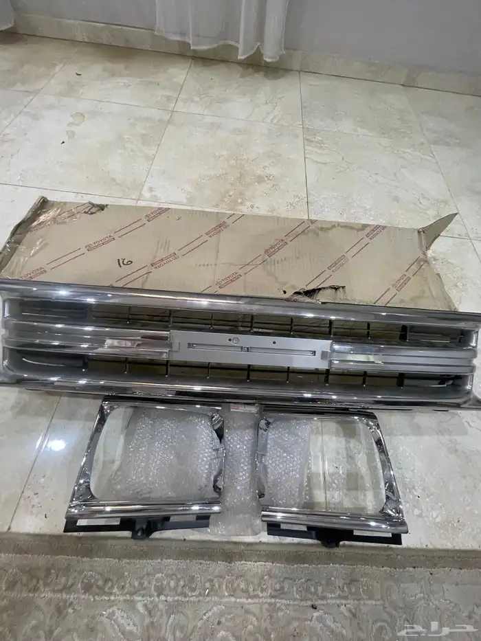 شبك كروم هايلوكس 89-90-91 0