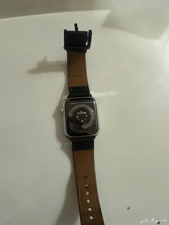 ساعة ابل Apple watch (400ريال) 3