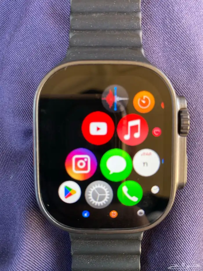 ساعه شبيهة ابل 5