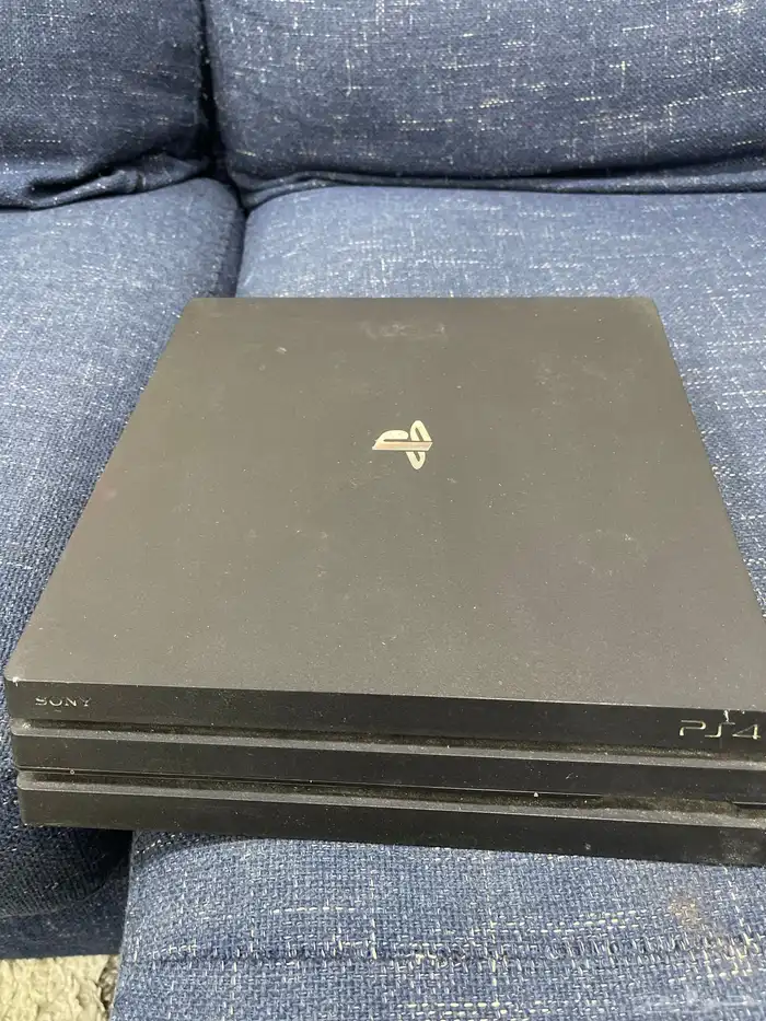 سوني فور برو للبيع مستعمل استعمال خفيف اخو الجديد نظيف مره 0