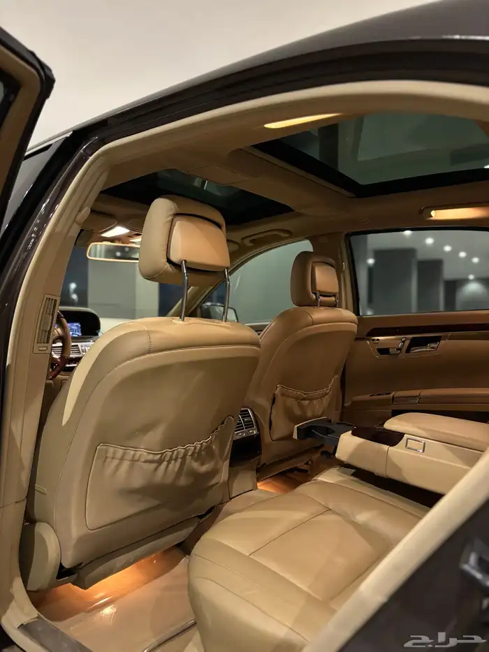 مرسيدس بانوراما 2012 نظيفة 11