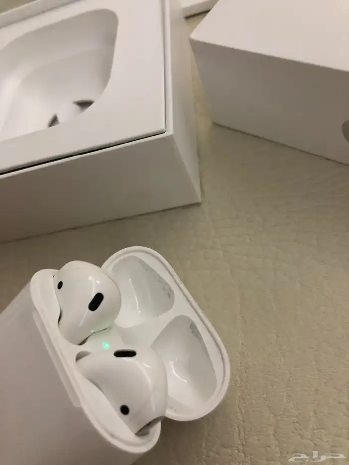 سماعة ابل ايربودز الجيل الثاني نظيفة جدا 3