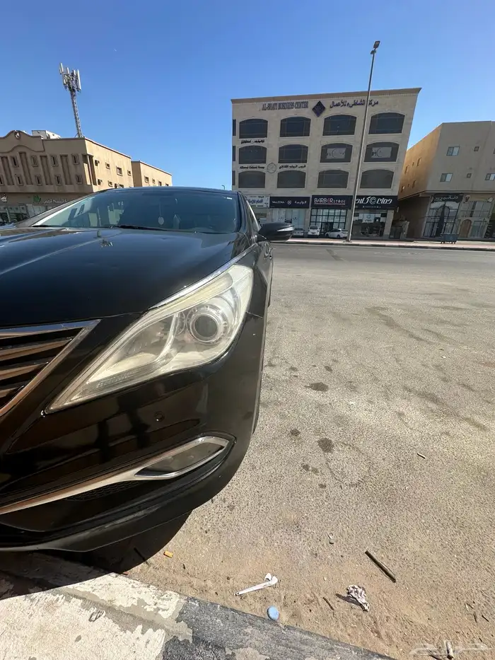 ازيرا فل كامل 2015 للبيع او البدل لون اسود 12